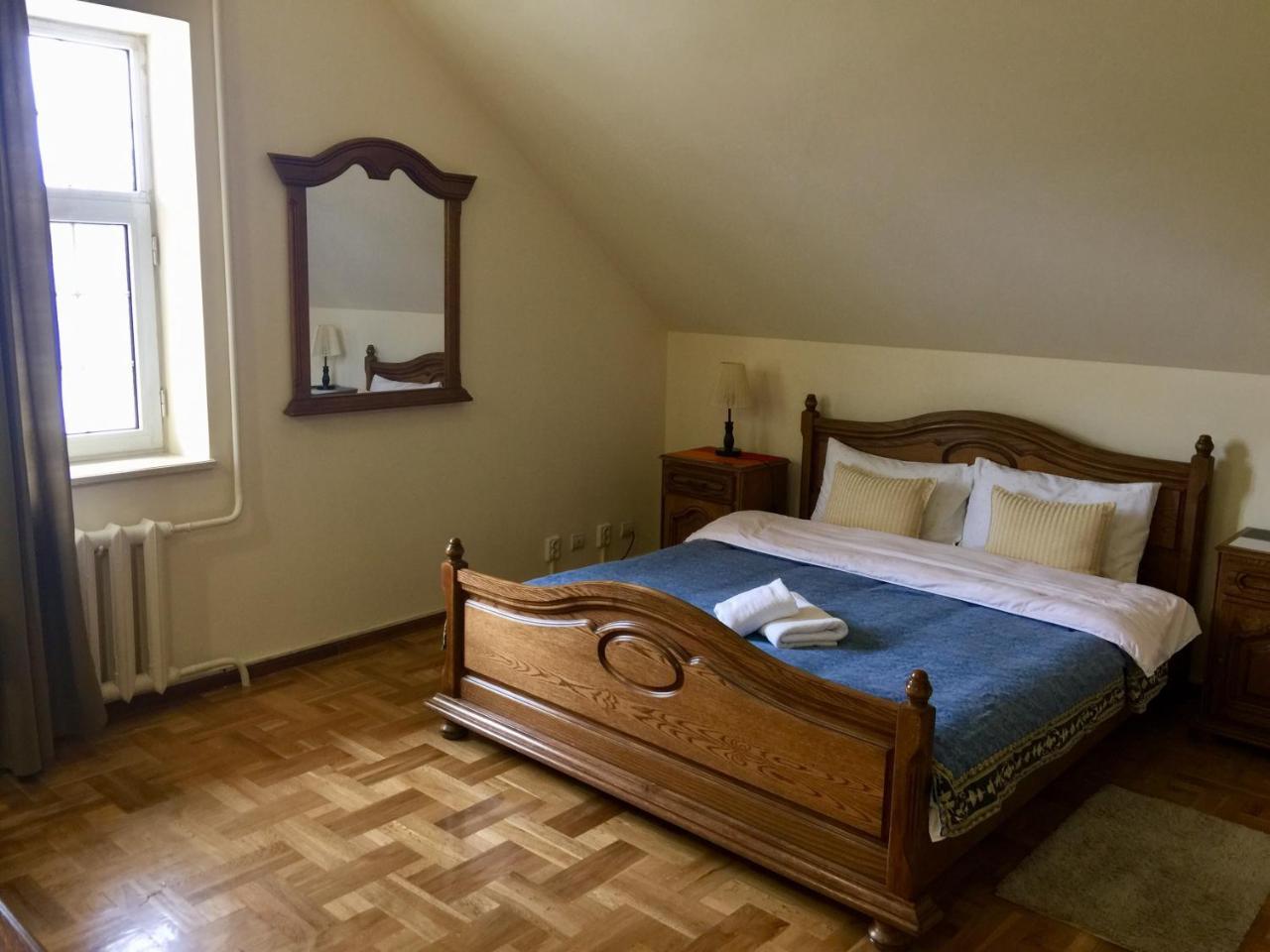 Astoria Garden Hotel Bishkek Ngoại thất bức ảnh